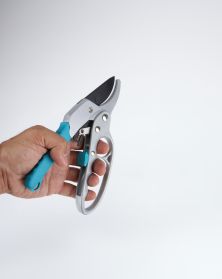 Heavy Duty Ratchet Pruning Secateurs