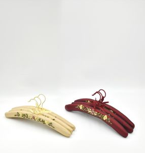 Set of 3 Padded Hangers with Embroidered Flowers