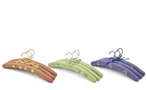 Set of 3 Padded Hangers with Embroidered Flowers